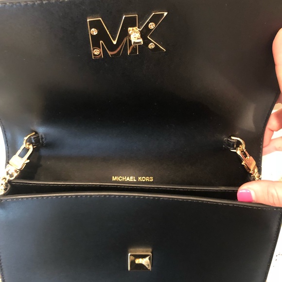 Michael Kors mini - Picture 1 of 2